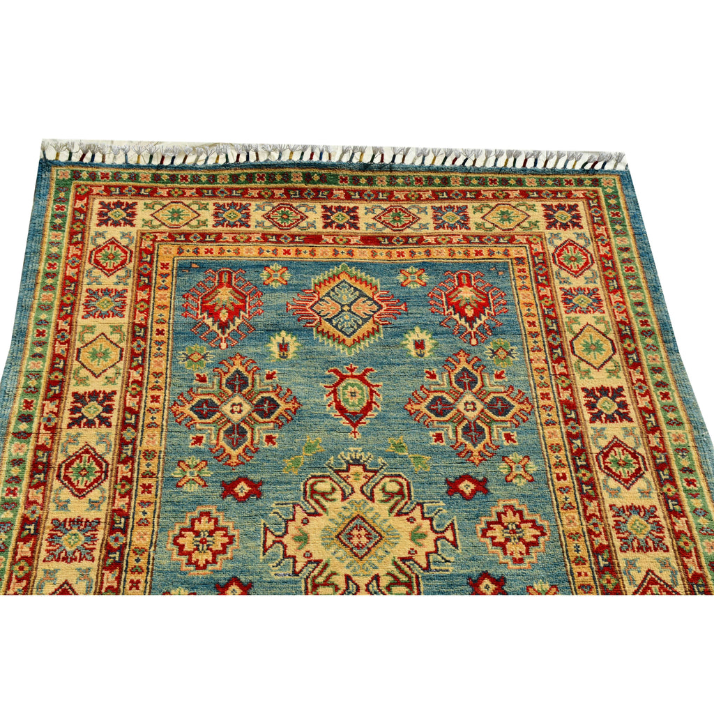 Handmade Afghan Aacha Wool Rug 4x6 ft close-up of central medallion and surrounding motifs