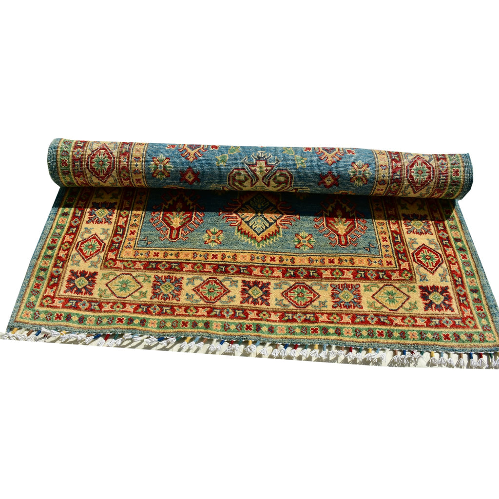 Handmade Afghan Aacha Wool Rug 4x6 ft close-up of natural fringe and edge detail